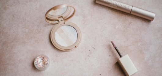 Técnicas de Maquiagem: Guia de Aplicação por Produto