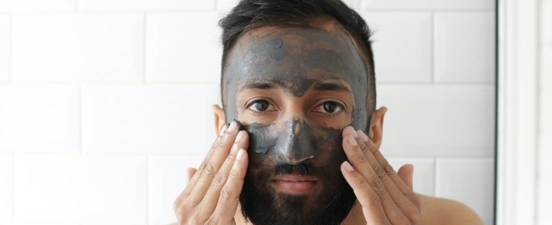 Skincare Masculino: Por Que a Pele dos Homens Precisa de Cuidados Diferentes