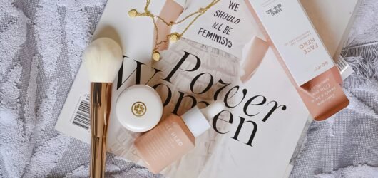 Océane x Niina Secrets Corretivo Líquido: Qual Comprar